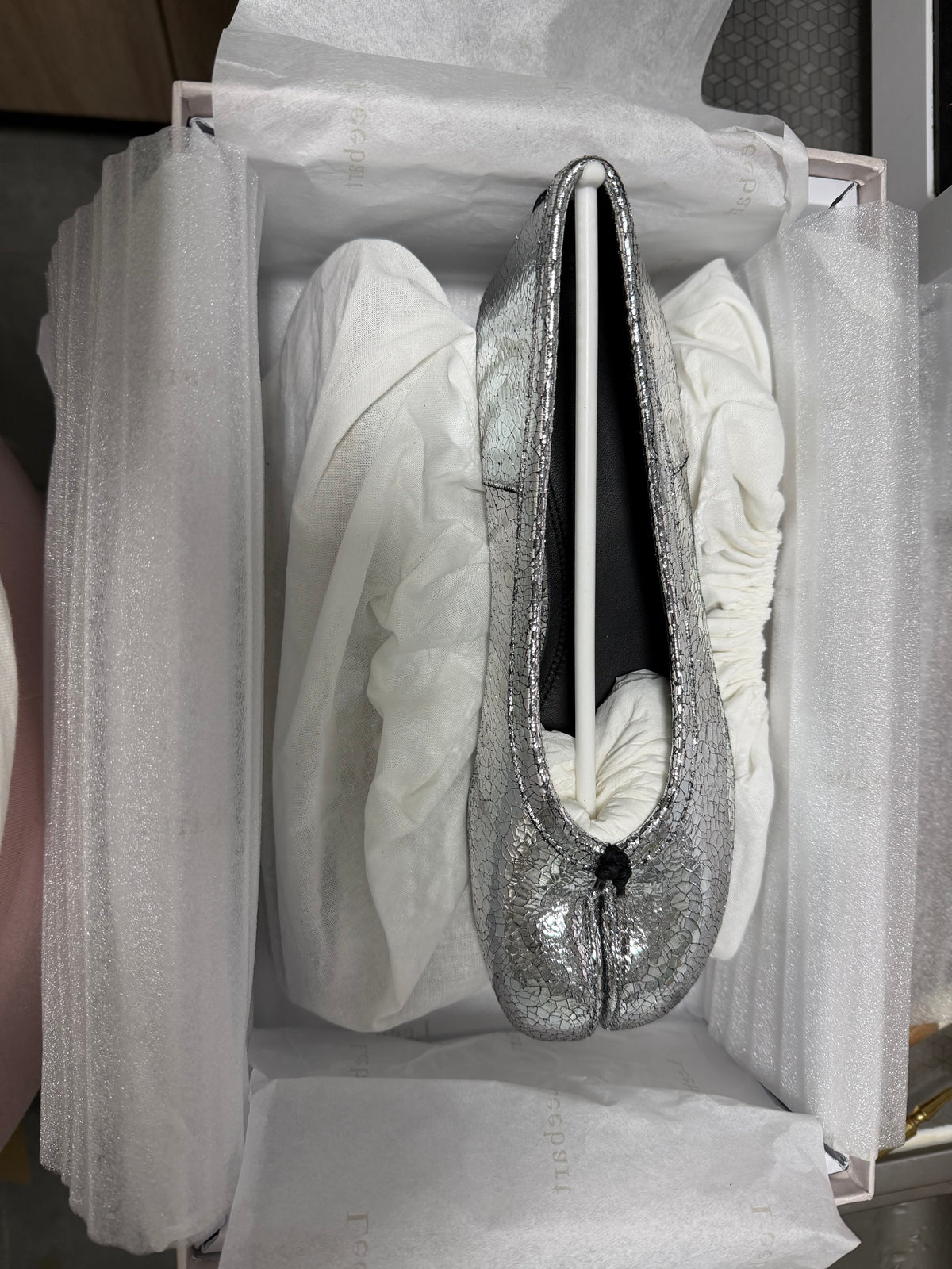 Silver Tabi
