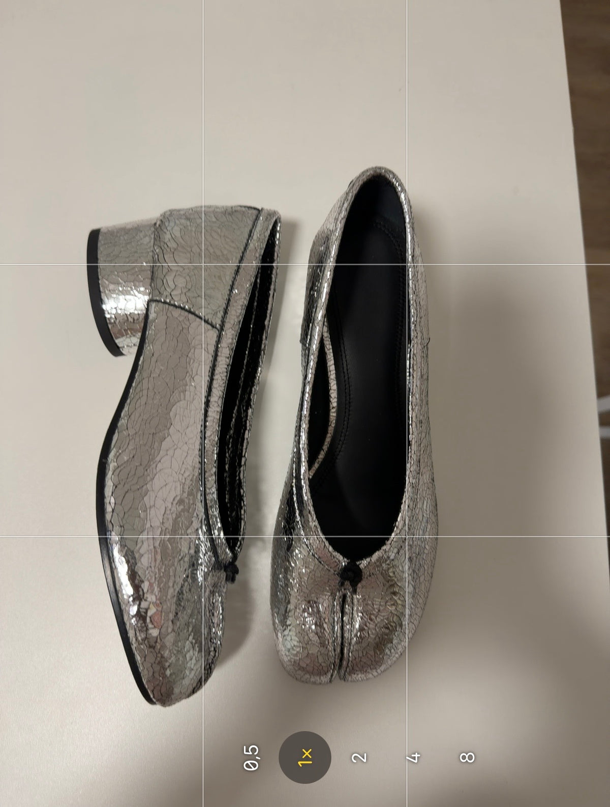 Silver Tabi